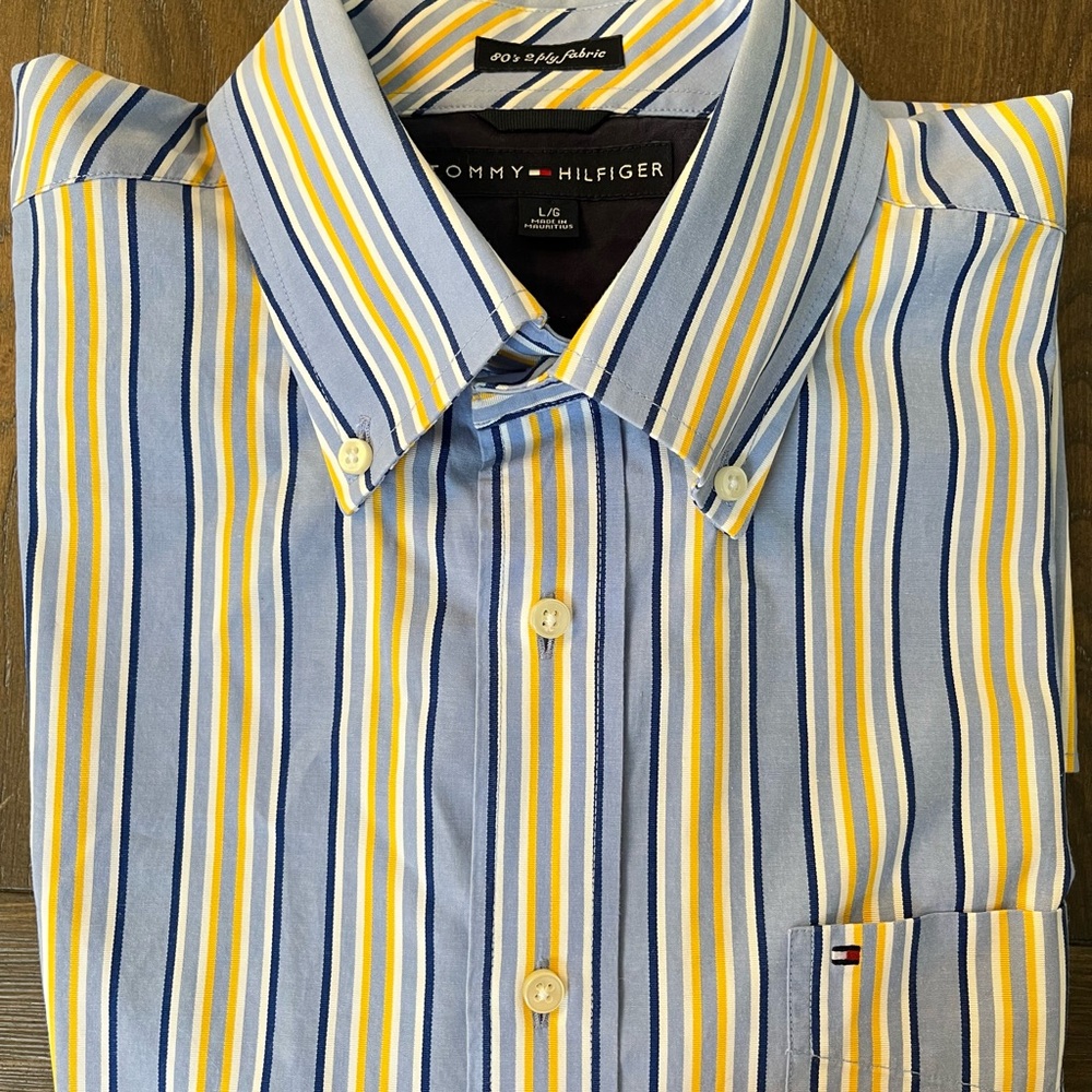Tommy Hilfigher Button Down Shirt Size L